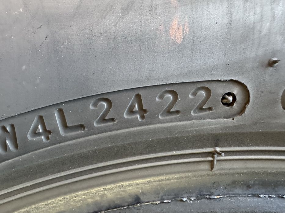 Автомобилни гуми 185 65 15 Bridgestone