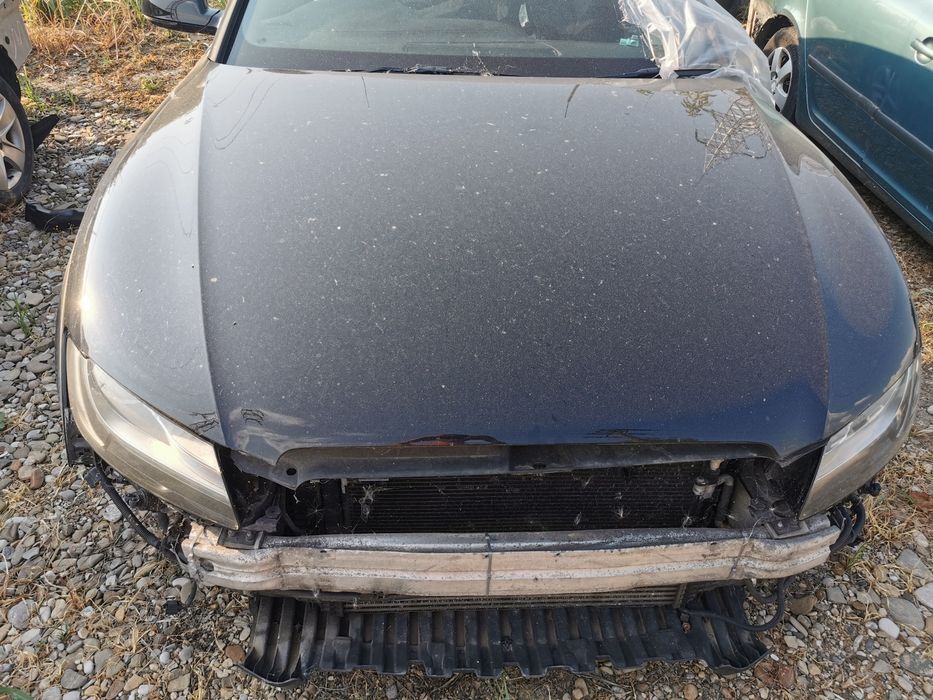 capota audi a5 impecabila