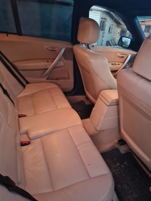 BMW × 3 .3.000куб.