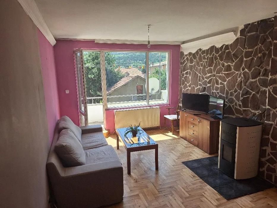 Дава се под наем Четиристаен апартамент в София, Княжево - 120 кв.м за 650 € - Снимка #1