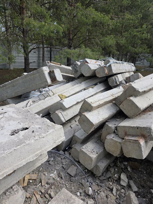Продам бетонные ригеля