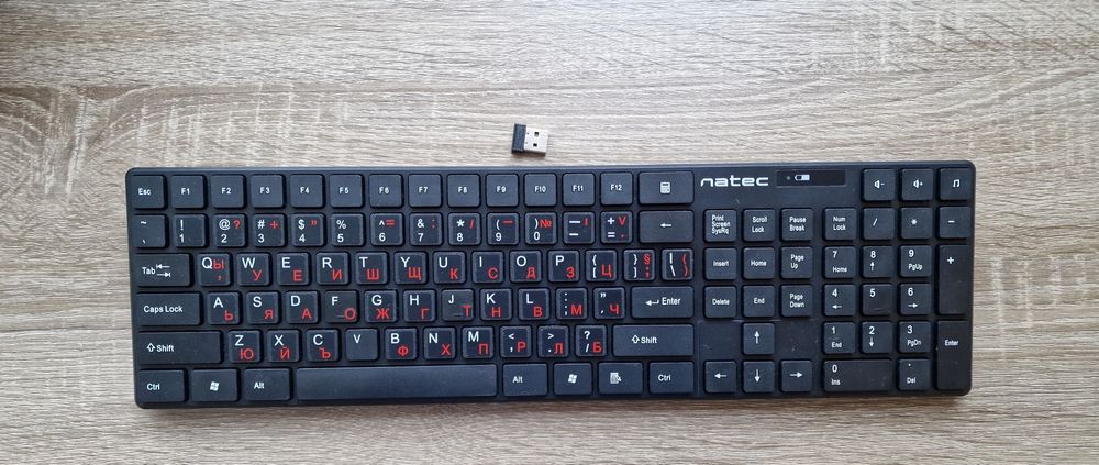 Три клавиатури за 10€ (Logitech, Natec и Delux)