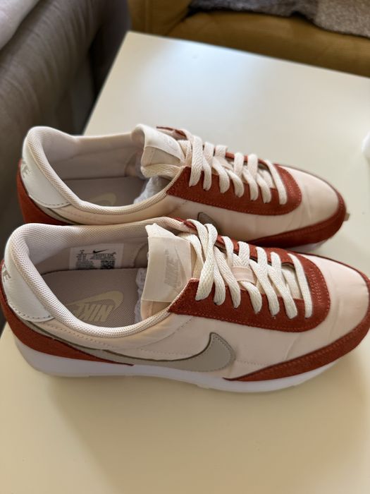 Дамски маратонки NIKE