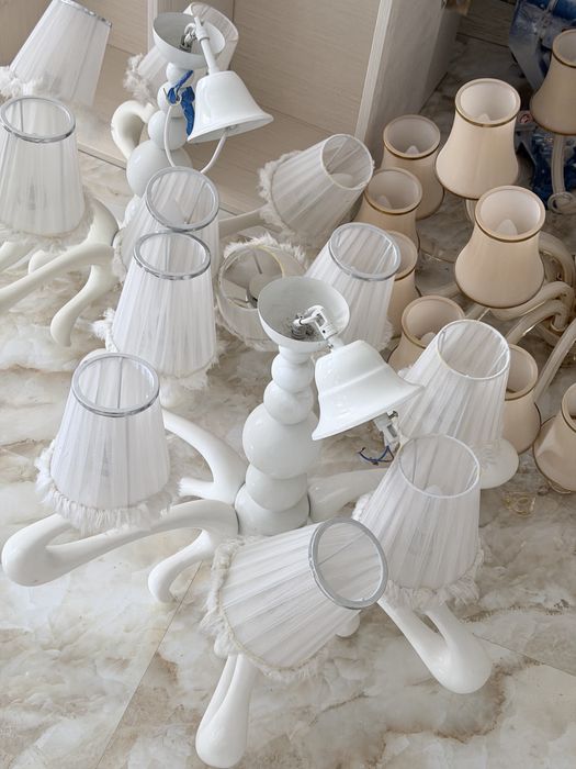 Продается люстра