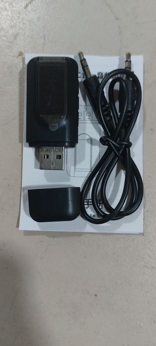 Продается аудио блютуз трансмиттер работающий в режимах приём/передача