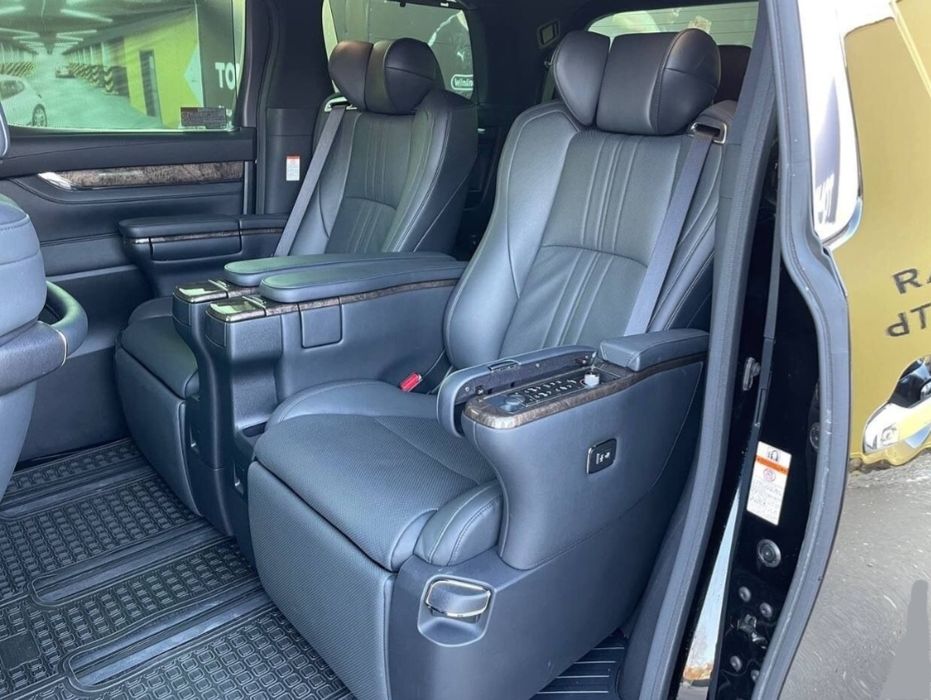 Гид Сопроводитель с личным авто Экскурсии по Узбекистану минивен 7мест