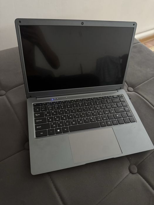 Ноутбук laptop 6/256Gb