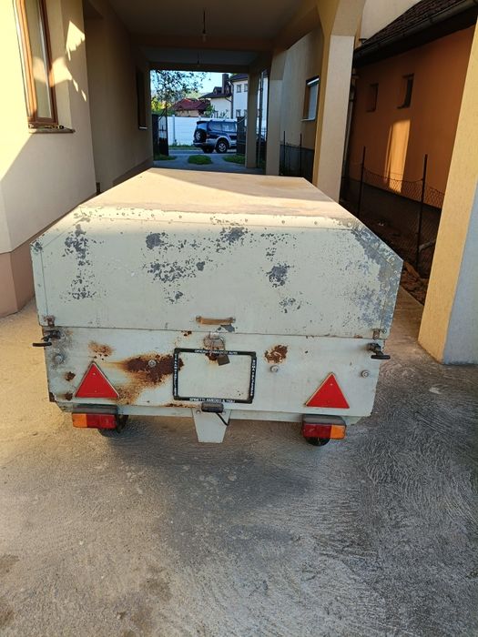 Remorcă de vînzare