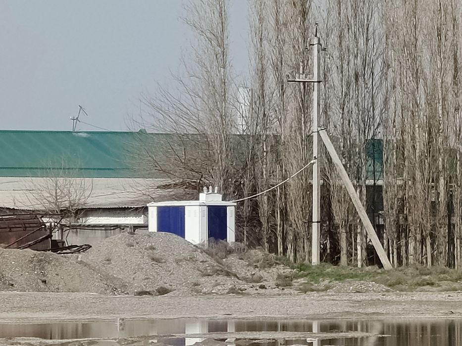 Здравствуйте срочно продаю не жылой место 2 4 гектар земли сурум