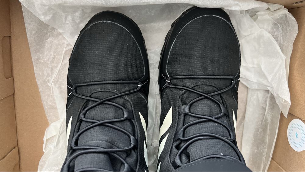 Vand ghete Adidas Terrex copii