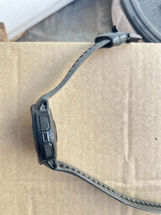Часовник Garmin Instinct 2