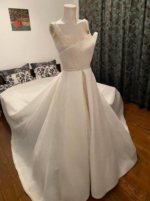 Булчинска рокля Milla Nova , модел Nina, Royal collection dresses