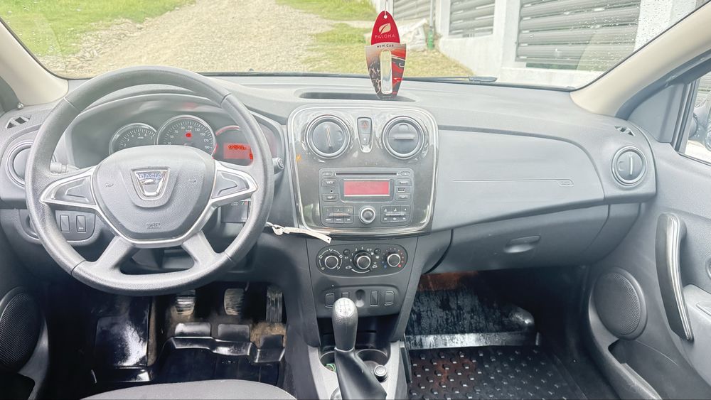 Dacia Logan 2017 0,9L - 90 CP