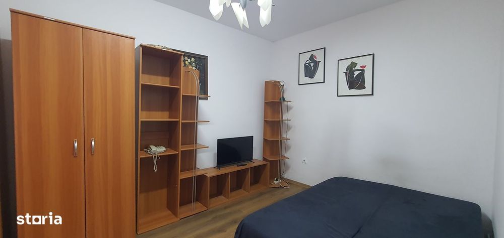 Închiriez garsonieră la casa, situata pe Str.9 Mai — fotografia 1