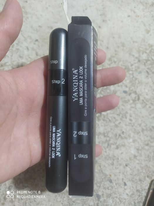 Original lilikay pudra taroq yuz tuklarni teruvchi xolati yangi