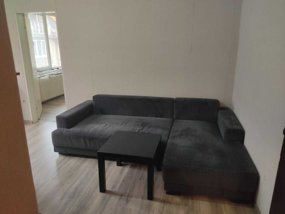 Дава се под наем Четиристаен апартамент в София, Център - 100 кв.м за 137700 € - Снимка #3