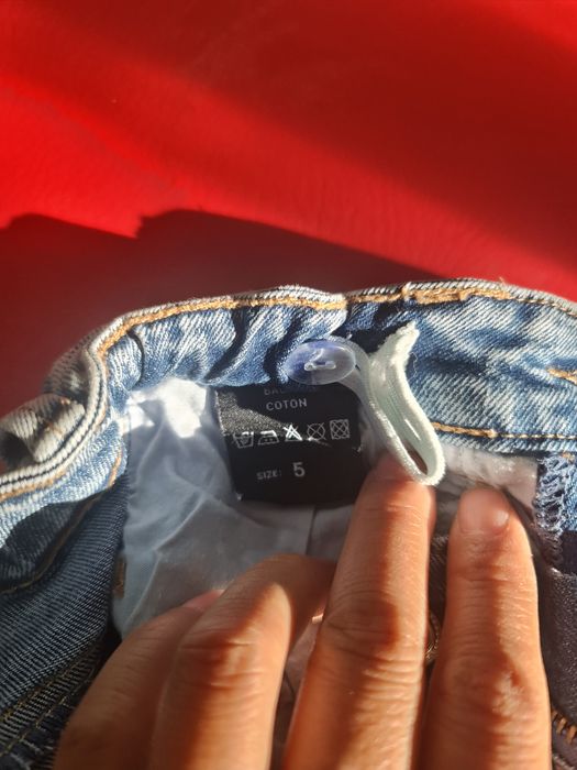 Джинсы на 5 лет бу