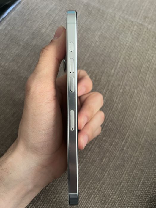 Фейковый iPhone 16 Pro Max