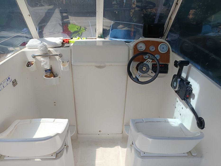 Barca Jeanneau Merry Fisher 605