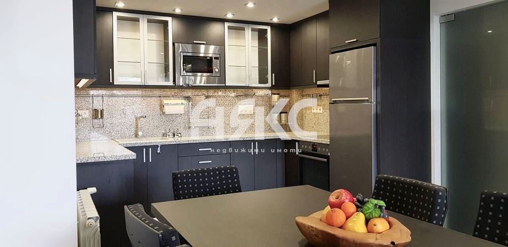 Продава се Четиристаен апартамент в София, Манастирски ливади - 110 кв.м за 1855 €/кв.м - Снимка #1