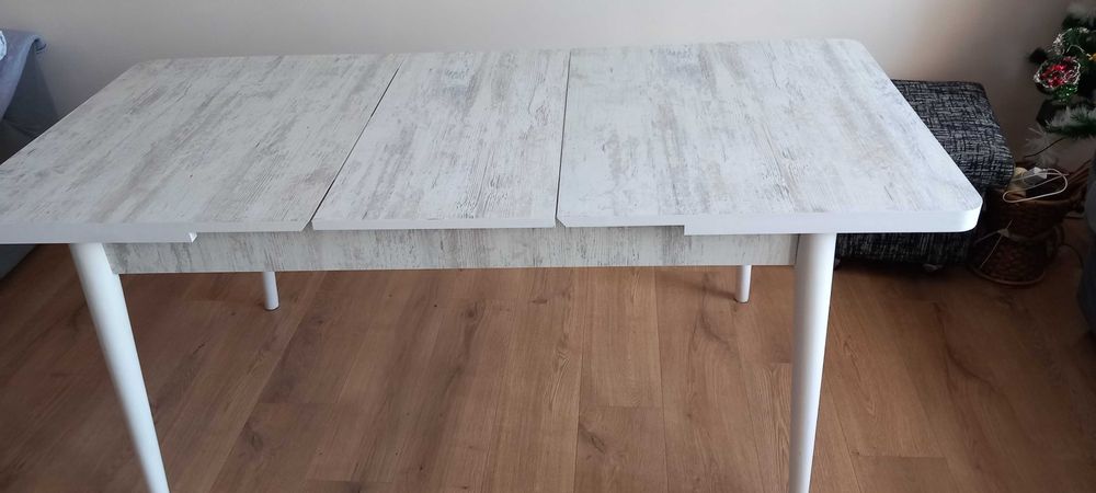 Трапезна разтегателна маса