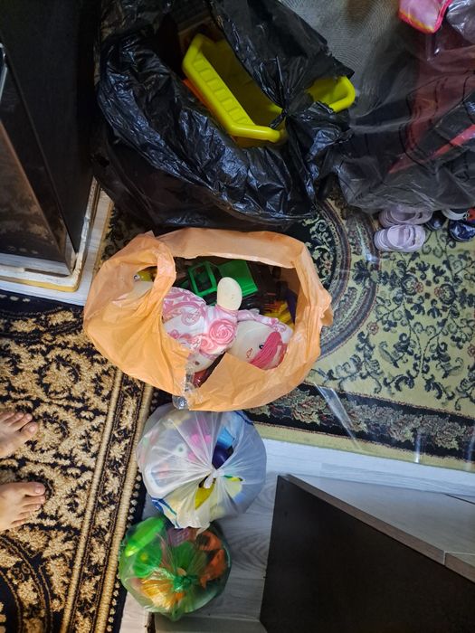 Детски игрушки отдам за 200000 сум