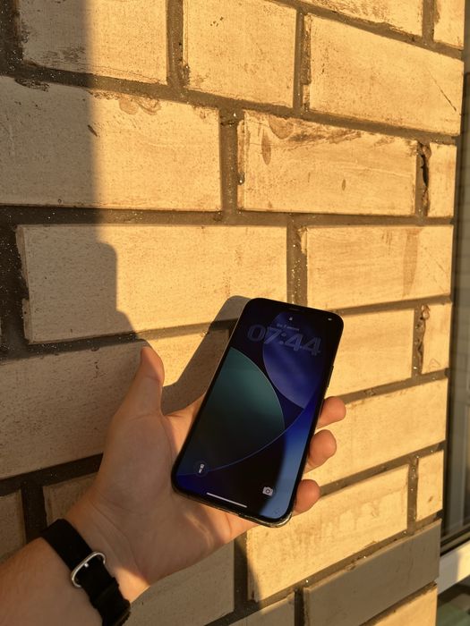 Продам iPhone 12 Pro Max