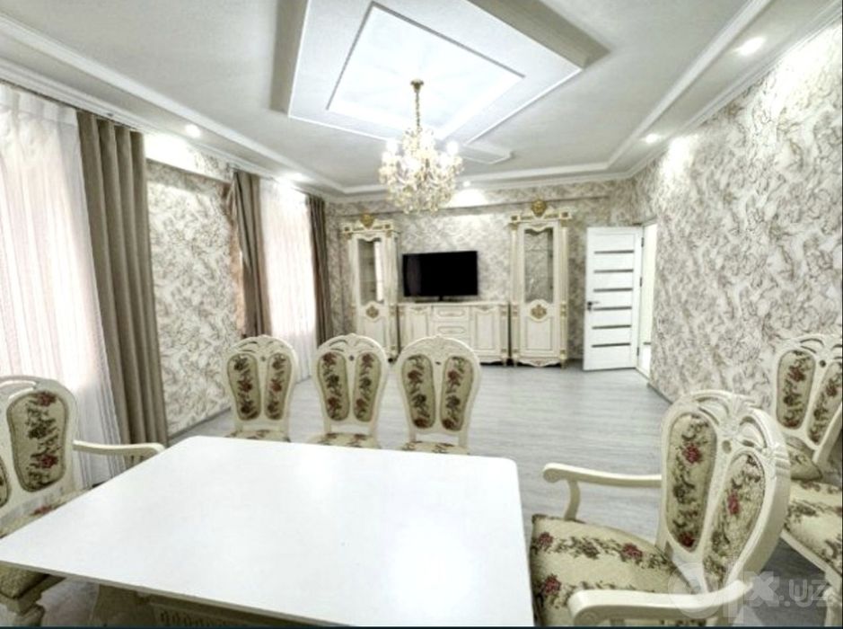 Сдается 130 м2 4/1/9 ориентир Фемили Парк Смарт Сити
