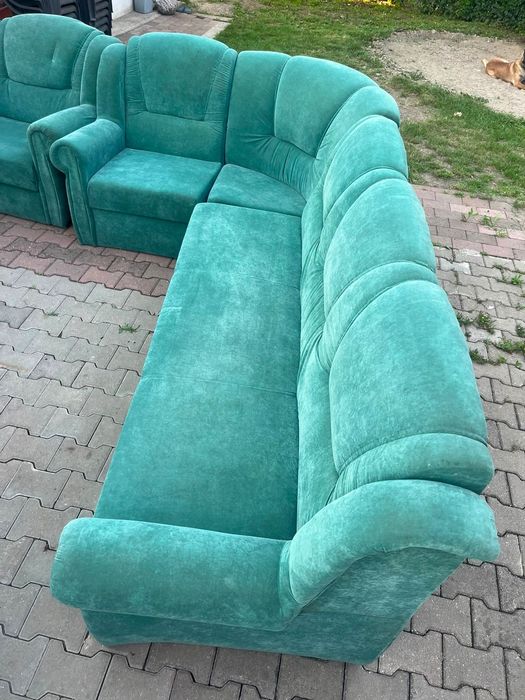 Vand Coltar living 1200 lei negociabil