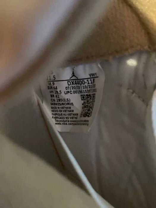 Air Jordan 2 Retro DX4400