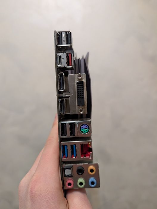 Intel Core i7 6700 + Asus STRIX B250