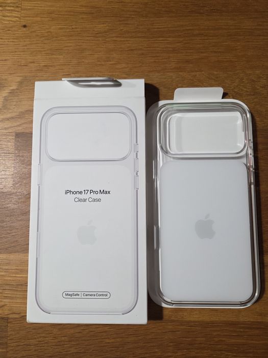 Чехол на iPhone 17 pro max