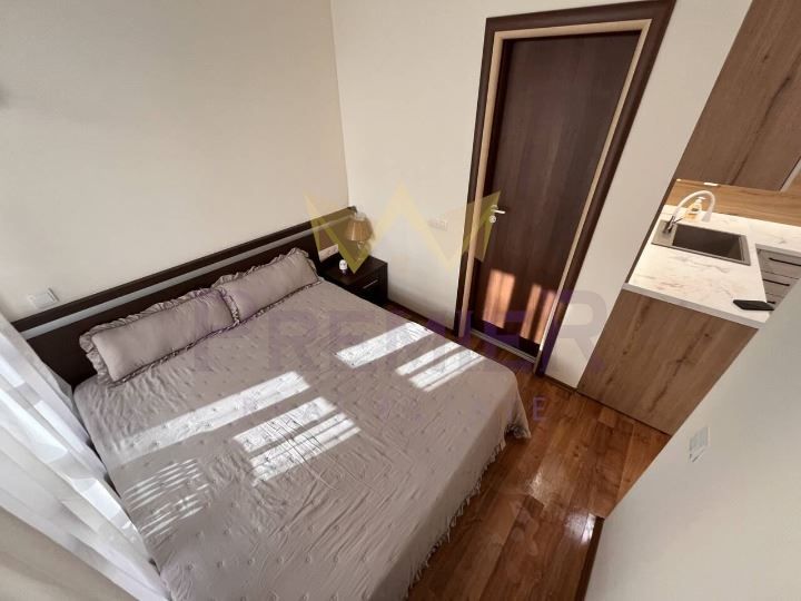 Продава се Двустаен апартамент в к.к. Слънчев бряг - 47 кв.м за 972 €/кв.м - Снимка #4