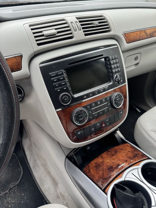 Mercedes R350 Long 272 к.с На части