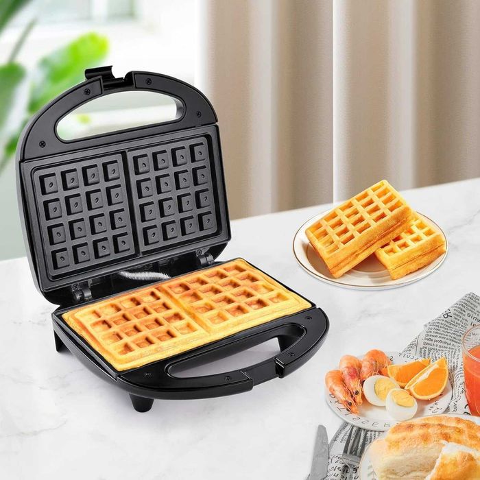 Белгийски гофретник YASHE 750 W, Незалепващо покритие