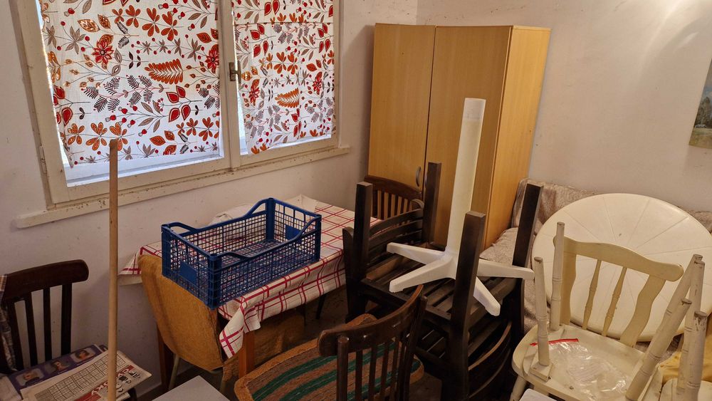 къща в село Планиница (област Перник)