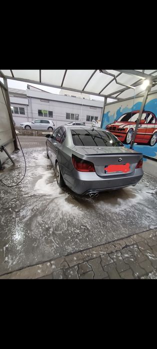 BMW E60 530d manual sau schimb