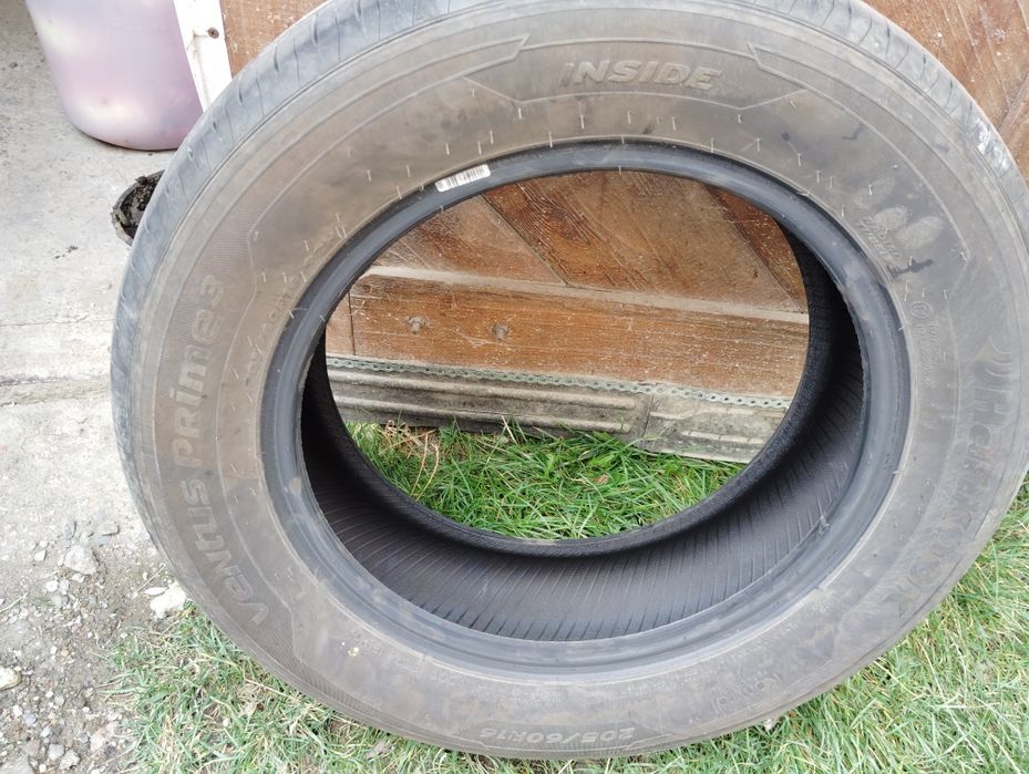Vând anvelope vara 205/60/R16