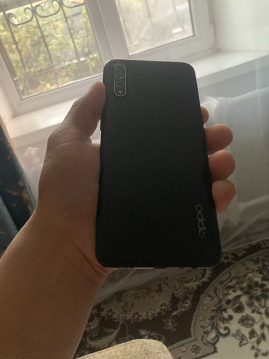 Продам Oppo a31 гб 64