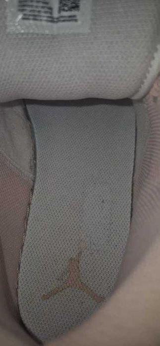 Air Jordan 1 Mid Sanddrift/Indigo – Piele & Suede Texturat  Mărimea 43