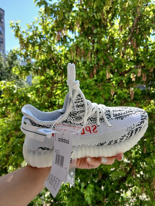 Adidasi Yeezy marime 36-46