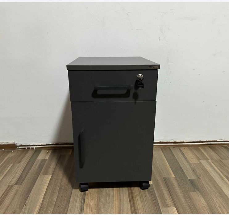 Rollbox EN-GROS min 20 buc; Pret special 70 lei Ideal pentru revanzare