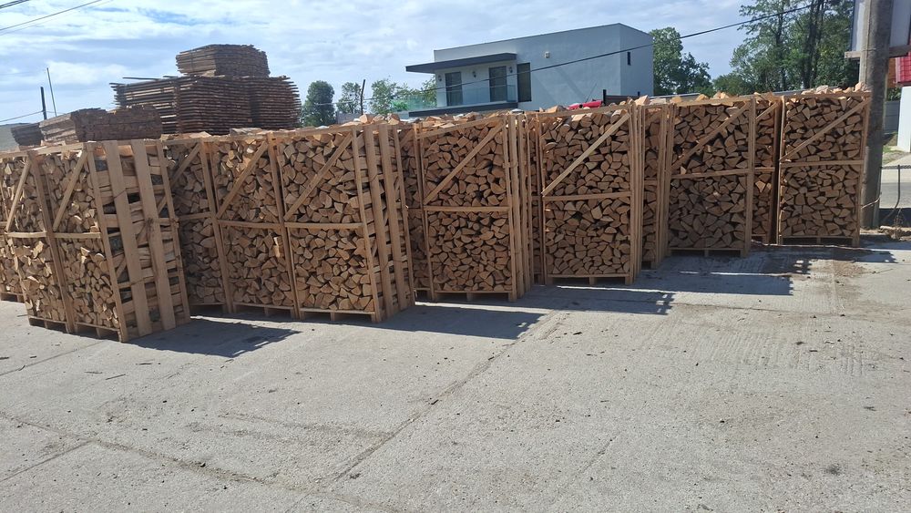 Lemn de foc, brichete rumegus, brichete cocs,cărbuni lignit