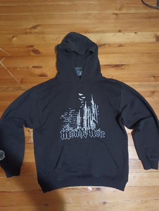 Voam Clothing тениска и худи