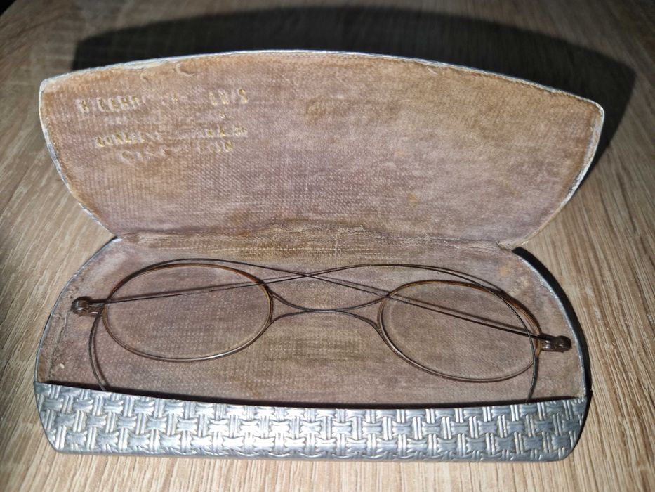 Ochelari vintage A.O. CO. U.S. GUARANTEED CASE, 1900-1920