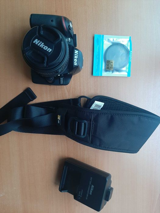 Nikon D3200  като нов