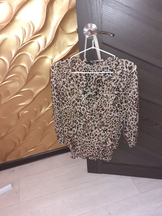 Продам одежду б/у,недорого женская..