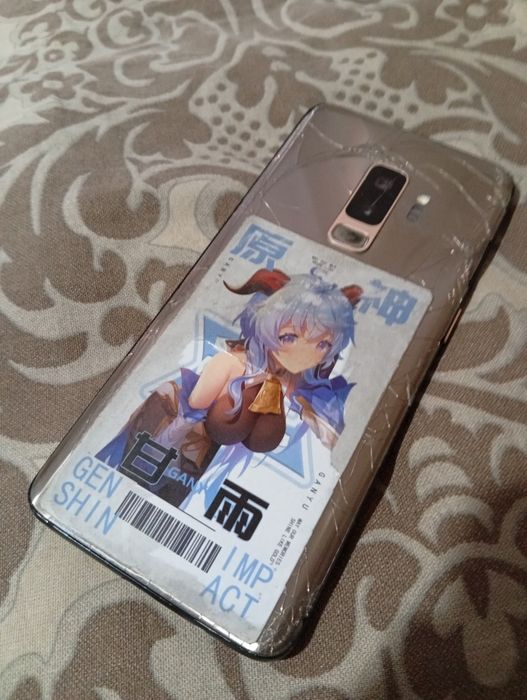 Обменяю Самсунг с9 +