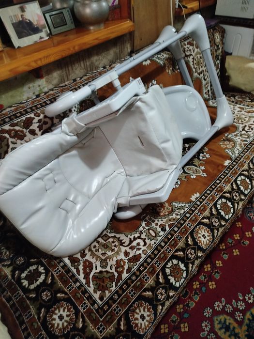 Детский стул для кормления