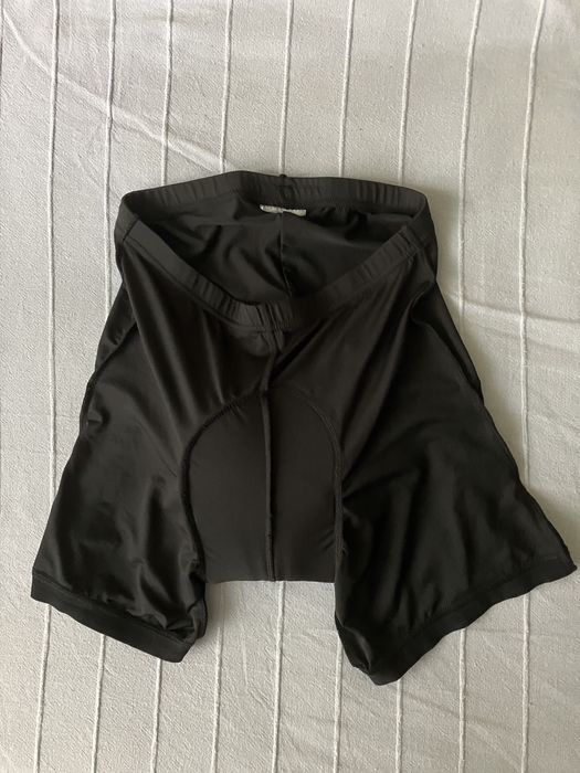 pantaloni scurți cu burete